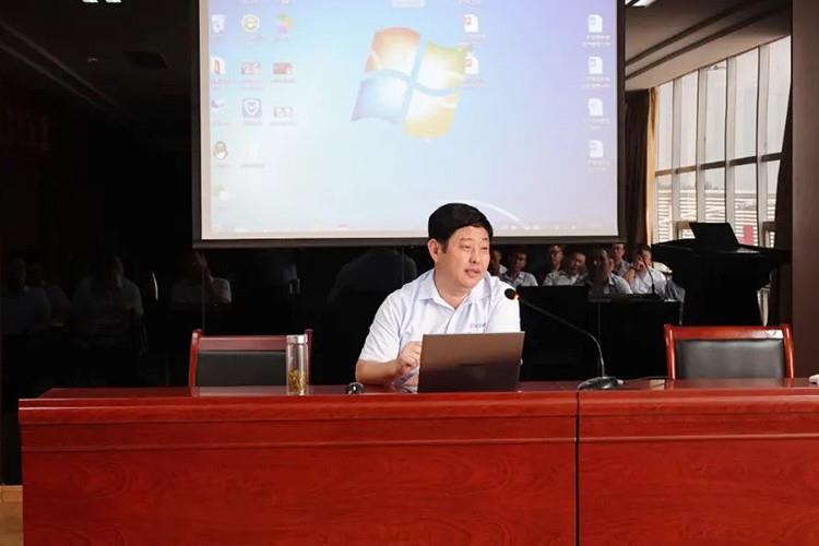 正陽集團(tuán)8月份營銷動(dòng)員大會(huì)暨營銷團(tuán)隊(duì)賦能培訓(xùn)會(huì)如期舉行，夯實(shí)基礎(chǔ)，再創(chuàng)新高